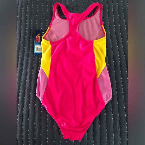 Set of  TWO Girl Speedo NWT swimsuits size L - Picture 6 of 8